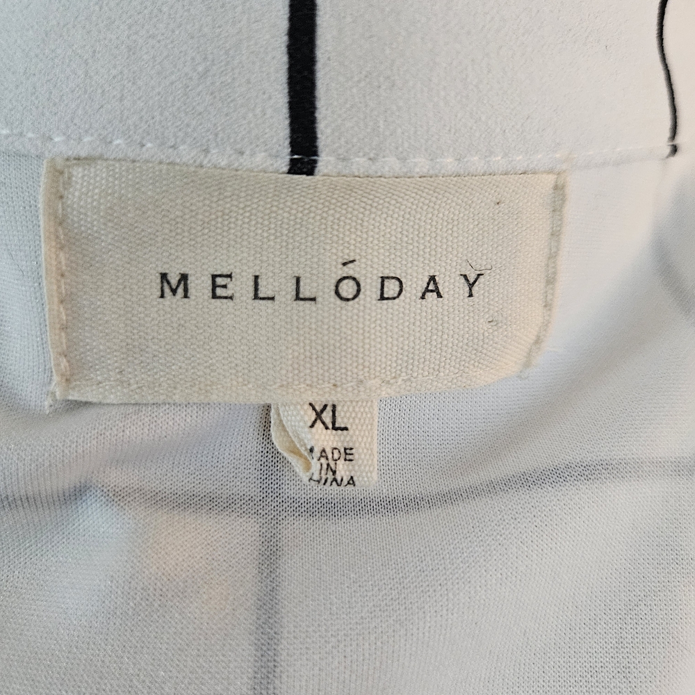 MELLODAY Monochrome Checkered Blazer - Picture 4 of 10
